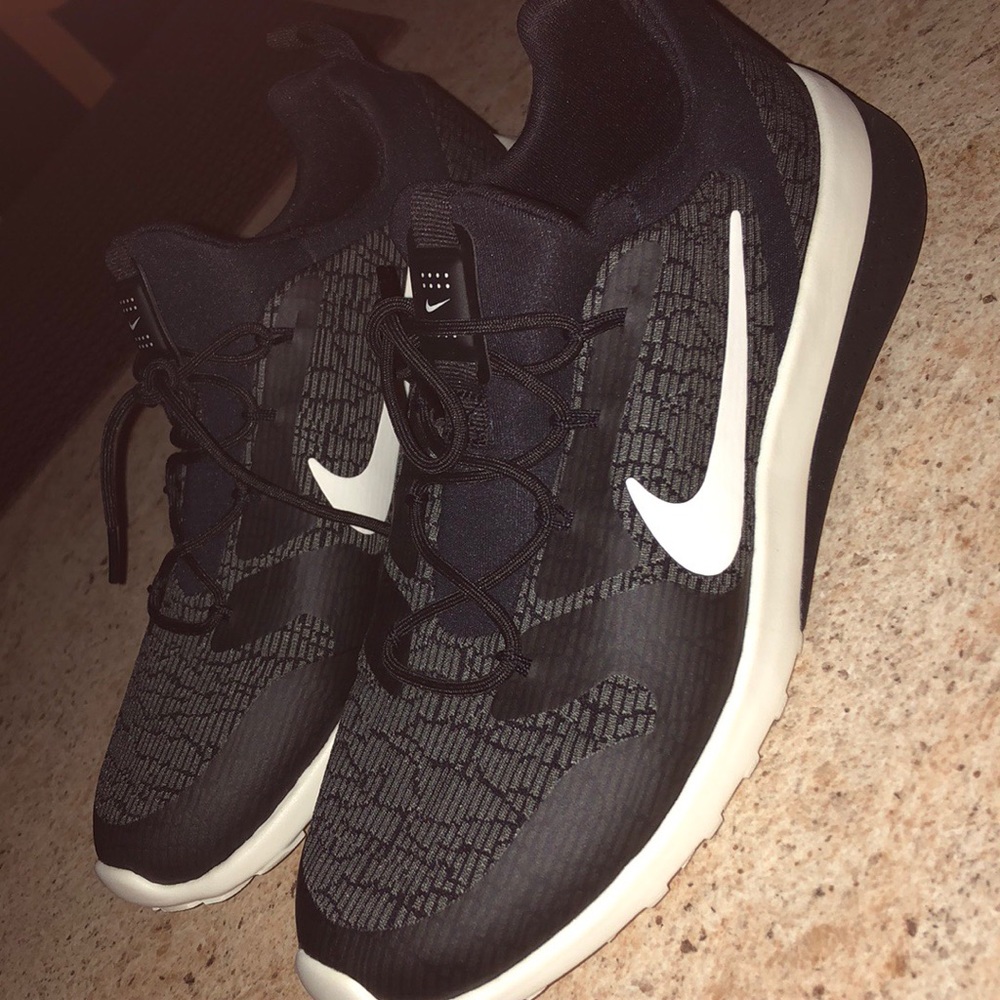 Brand New Nike Shoes 💕